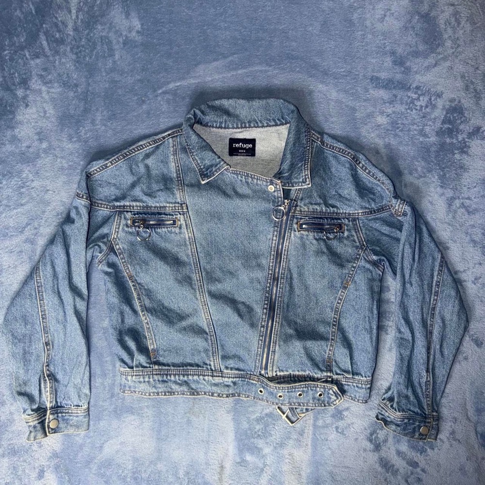 Refuge blue‎ denim jacket with belt
